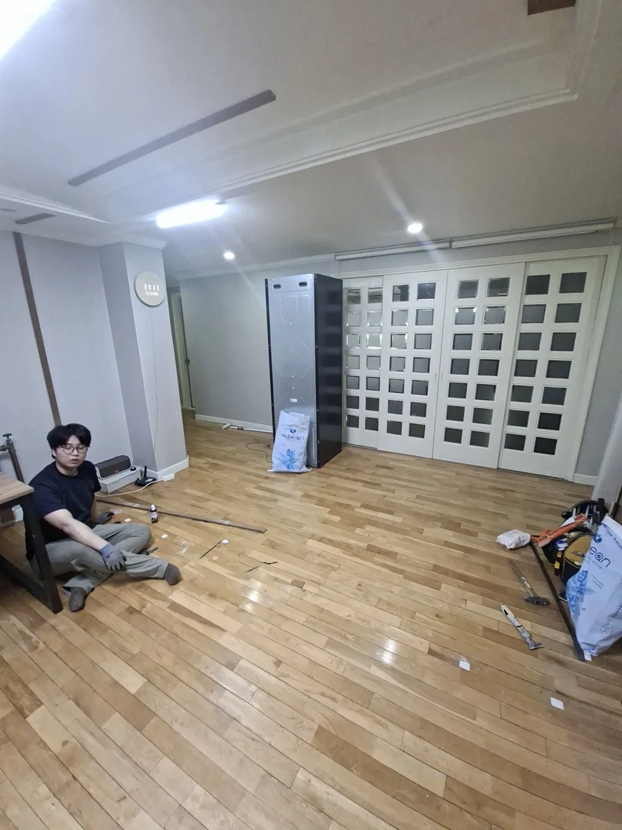 임시 가벽 및 출입문 철거 시공사례 이후